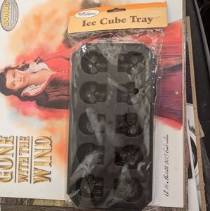 SALE Skull Ice Cube Tray 10 Piece Halloween Fall Theme Party Reusable Refillable